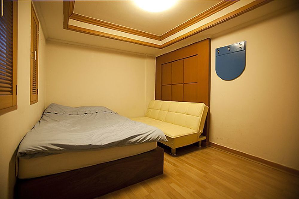 Oppa Hostel Seoel Buitenkant foto