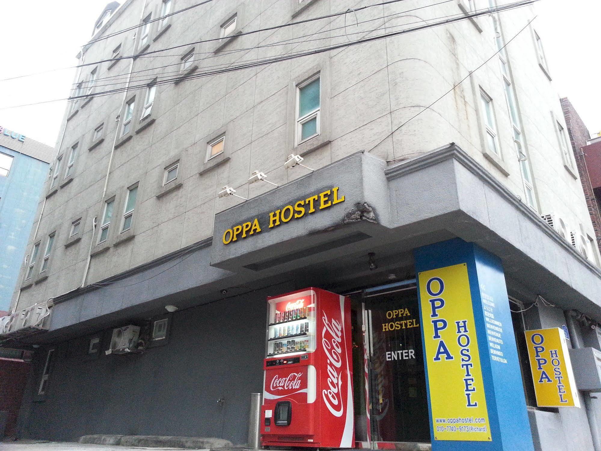 Oppa Hostel Seoel Buitenkant foto