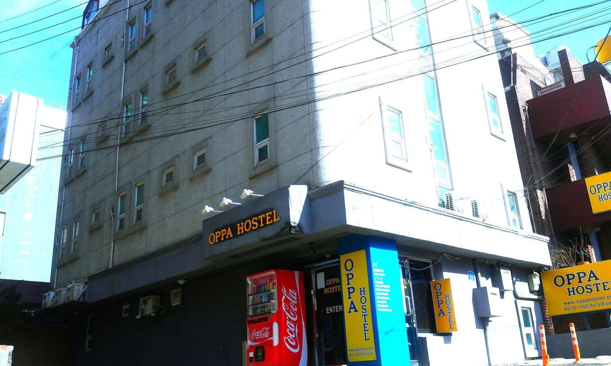 Oppa Hostel Seoel Buitenkant foto