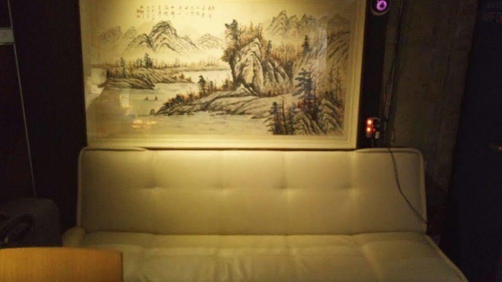 Oppa Hostel Seoel Buitenkant foto