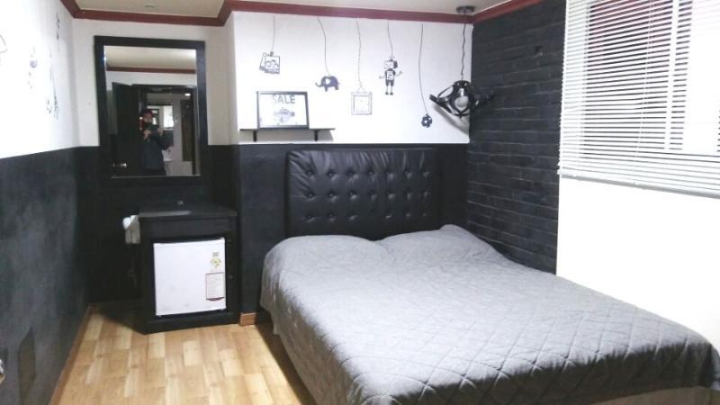 Oppa Hostel Seoel Buitenkant foto