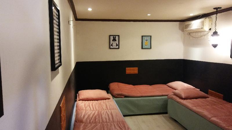 Oppa Hostel Seoel Buitenkant foto